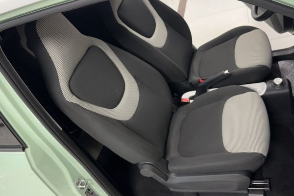 Wuling Hongguang MINIEV 2024, 23300 км, за 5929 USD - фото 25