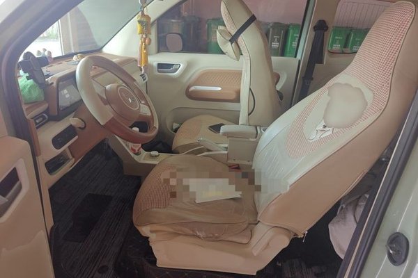 Wuling Hongguang MINIEV 2024, 46700 км, за 4842 USD - фото 16