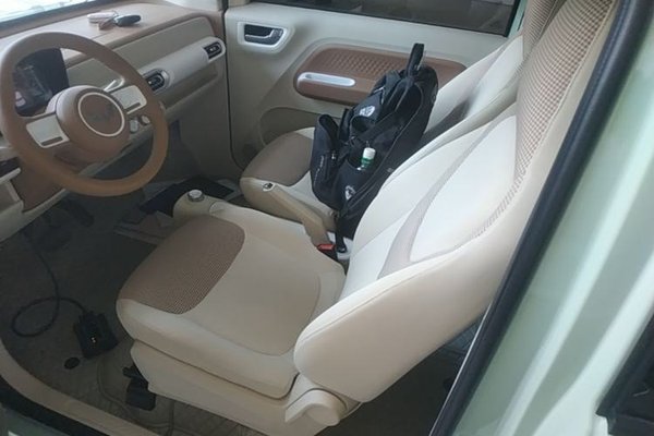 Wuling Hongguang MINIEV 2024, за 6179 USD - фото 16