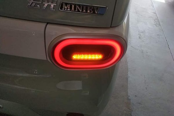 Wuling Hongguang MINIEV 2024, за 6179 USD