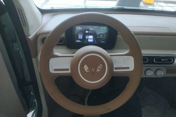 Wuling Hongguang MINIEV 2024, за 6179 USD - фото 12