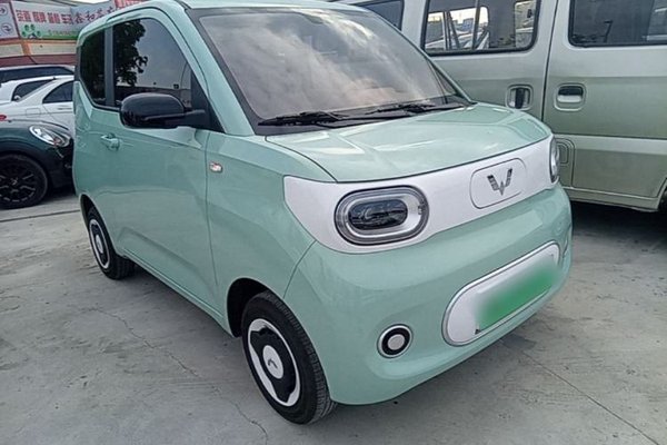 Wuling Hongguang MINIEV 2024, 9900 км, за 6304 USD
