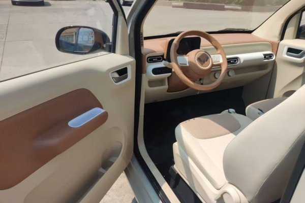 Wuling Hongguang MINIEV 2024, 100 км, за 7486 USD - фото 19