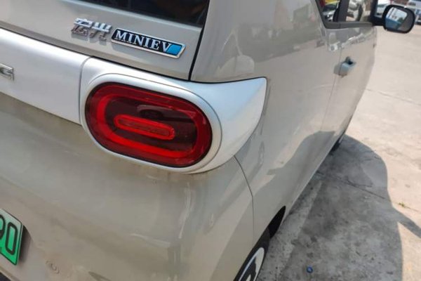 Wuling Hongguang MINIEV 2024, 100 км, за 7486 USD - фото 7