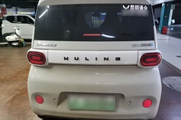 Wuling Hongguang MINIEV 2024, 10900 км, за 7025 USD