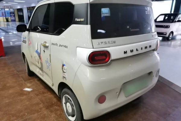 Wuling Hongguang MINIEV 2024, 10900 км, за 7025 USD