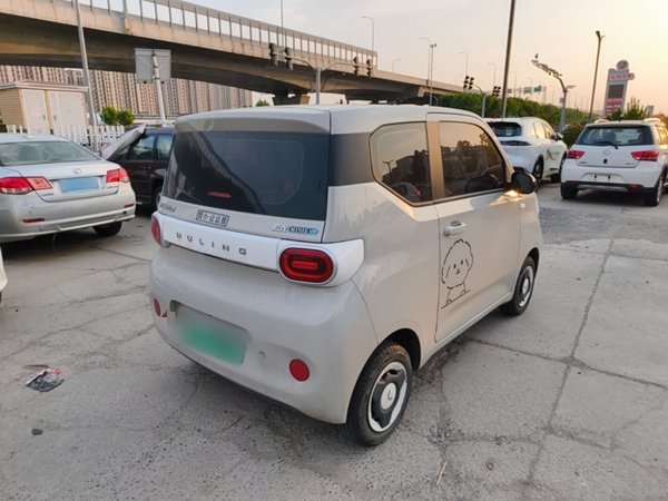 Wuling Hongguang MINIEV 2024, 11600 км, за 6474 USD - фото 6