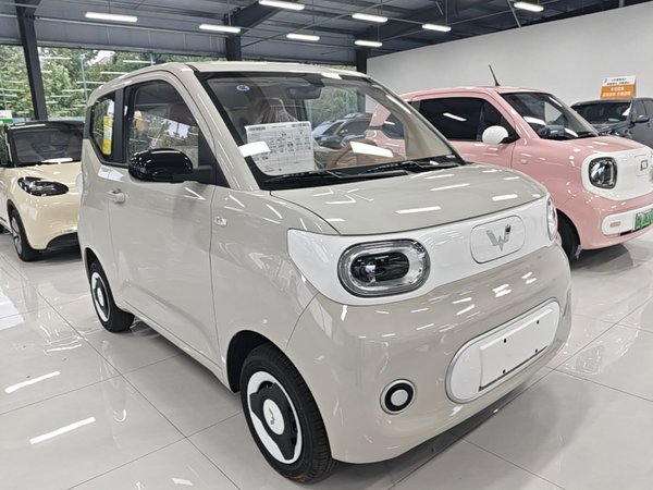 Wuling Hongguang MINIEV 2024, 13400 км, за 6645 USD - фото 14