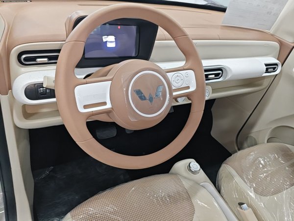 Wuling Hongguang MINIEV 2024, 13400 км, за 6645 USD