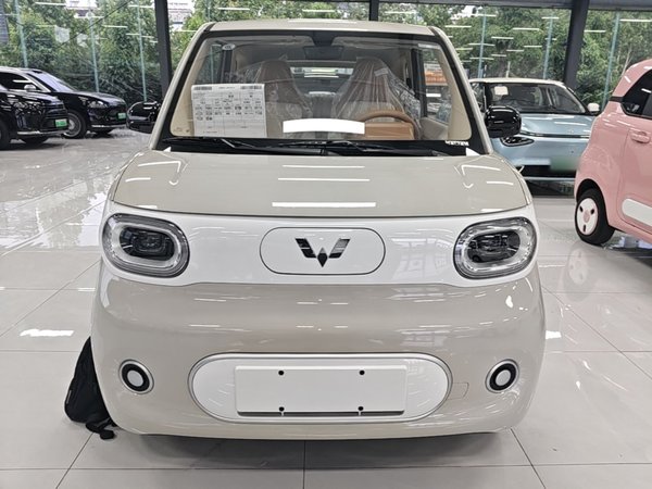 Wuling Hongguang MINIEV 2024, 13400 км, за 6645 USD - фото 13