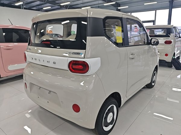 Wuling Hongguang MINIEV 2024, 13400 км, за 6645 USD - фото 17