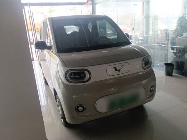 Wuling Hongguang MINIEV 2024, 13899 км, за 6115 USD