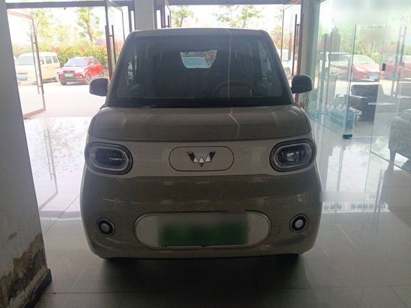 Wuling Hongguang MINIEV 2024, 13899 км, за 6115 USD