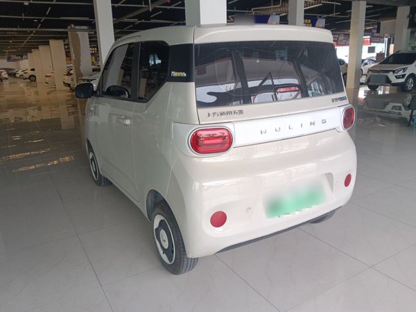 Wuling Hongguang MINIEV 2024, 13899 км, за 6115 USD - фото 7