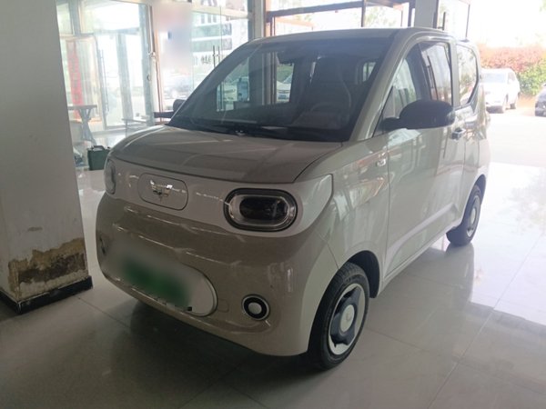 Wuling Hongguang MINIEV 2024, 13899 км, за 6115 USD