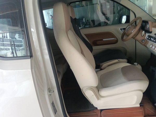 Wuling Hongguang MINIEV 2024, 13899 км, за 6115 USD - фото 19