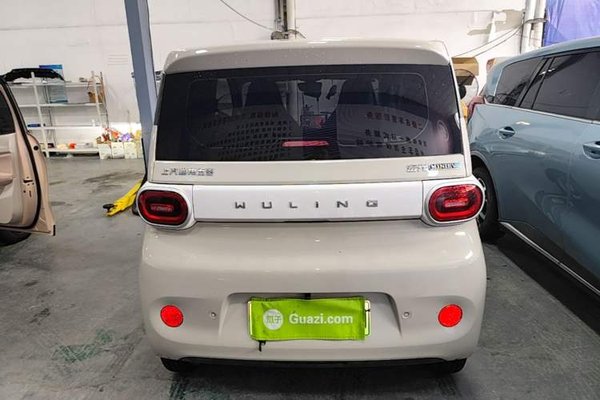 Wuling Hongguang MINIEV 2024, 18800 км, за 6054 USD