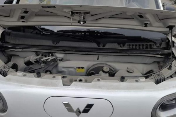 Wuling Hongguang MINIEV 2024, 200 км, за 6748 USD - фото 24