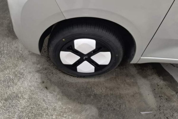 Wuling Hongguang MINIEV 2024, 200 км, за 6748 USD - фото 10
