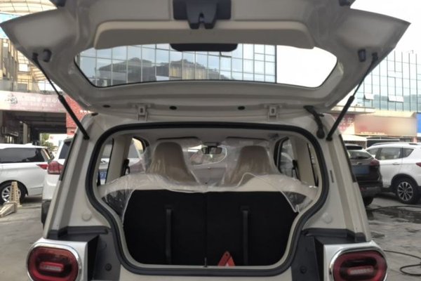 Wuling Hongguang MINIEV 2024, 200 км, за 6748 USD - фото 22