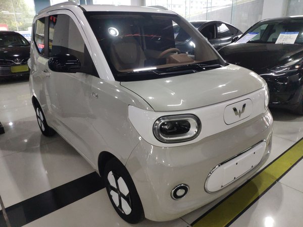 Wuling Hongguang MINIEV 2024, 22400 км, за 6358 USD