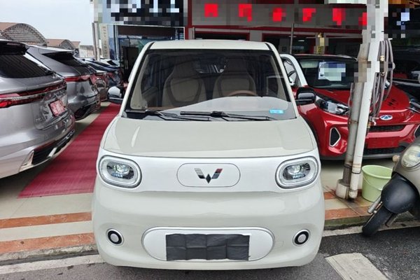 Wuling Hongguang MINIEV 2024, 30200 км, за 6817 USD