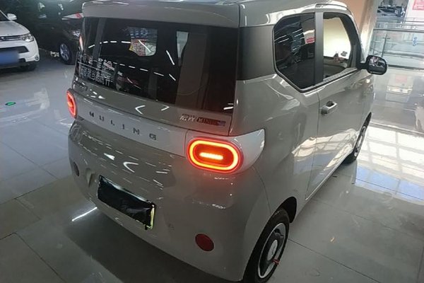 Wuling Hongguang MINIEV 2024, за 6106 USD - фото 6