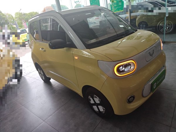 Wuling Hongguang MINIEV 2024, 47800 км, за 6032 USD