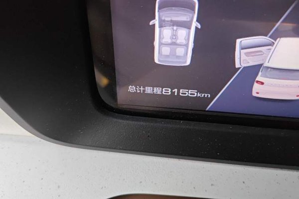 Wuling Hongguang MINIEV 2024, 8100 км, за 5682 USD - фото 12