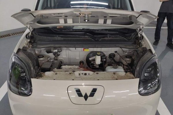 Wuling Hongguang MINIEV 2025, 800 км, за 6799 USD - фото 17