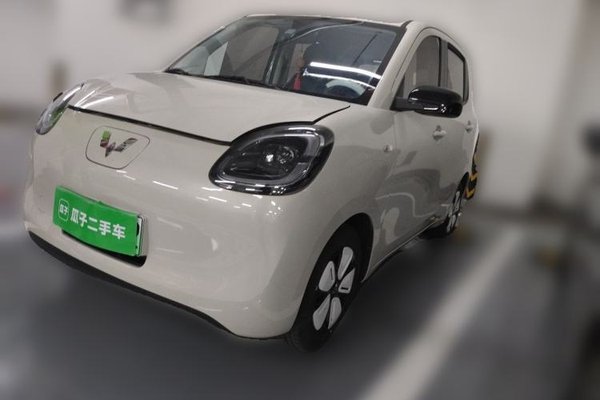Wuling Hongguang MINIEV · 2025 год
