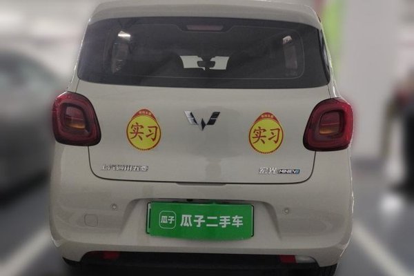 Wuling Hongguang MINIEV 2025, 800 км, за 6799 USD