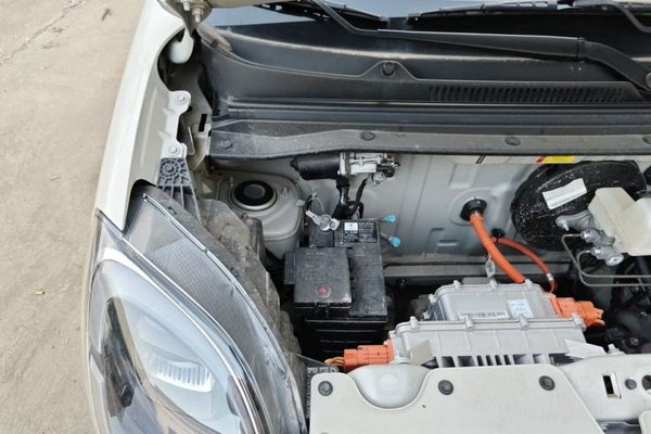 Wuling Hongguang MINIEV 2025, 10000 км, за 6122 USD - фото 20