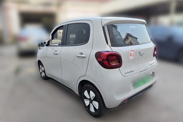 Wuling Hongguang MINIEV 2025, 10000 км, за 6122 USD
