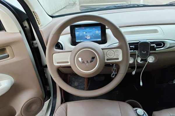 Wuling Hongguang MINIEV 2025, 10000 км, за 6122 USD - фото 10