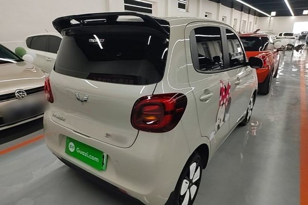 Wuling Hongguang MINIEV 2025, 12100 км, за 7128 USD