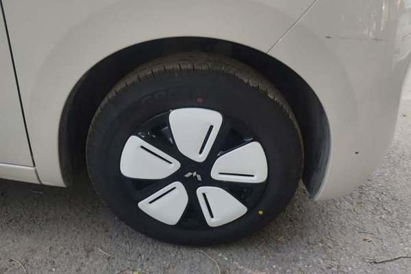 Wuling Hongguang MINIEV 2025, 1300 км, за 6466 USD
