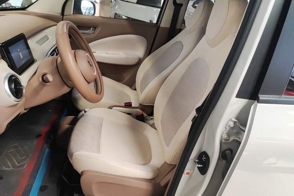Wuling Hongguang MINIEV 2025, 14200 км, за 6746 USD - фото 17
