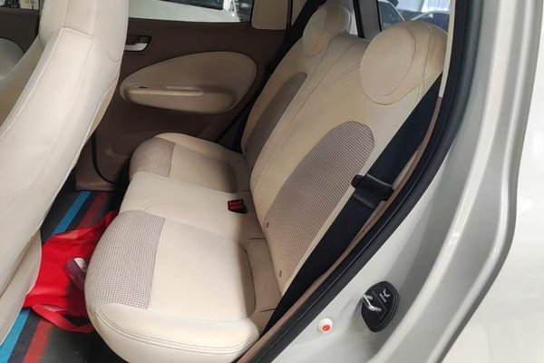 Wuling Hongguang MINIEV 2025, 14200 км, за 6746 USD - фото 20
