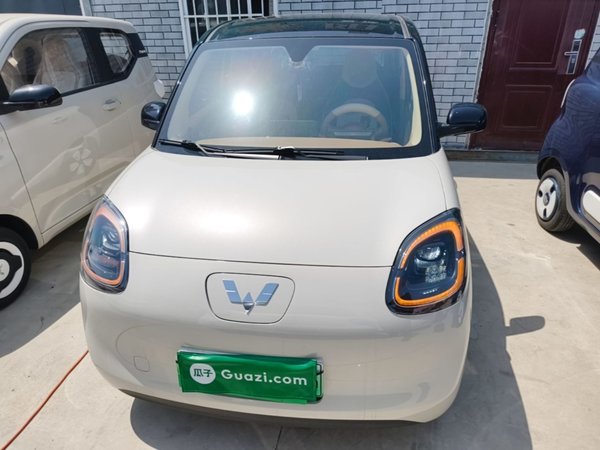 Wuling Hongguang MINIEV 2025, 15300 км, за 7388 USD