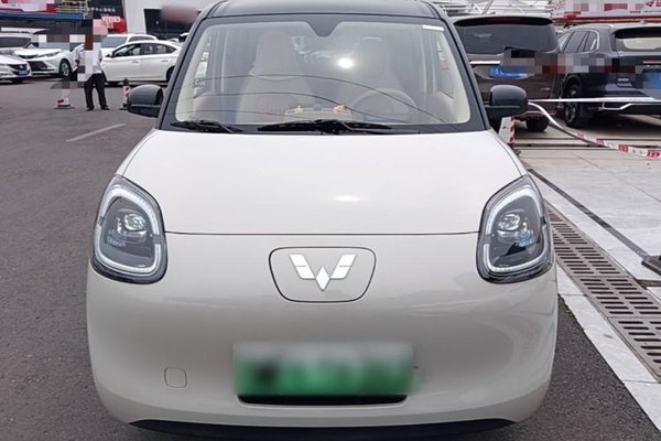 Wuling Hongguang MINIEV 2025, 5200 км, за 8335 USD