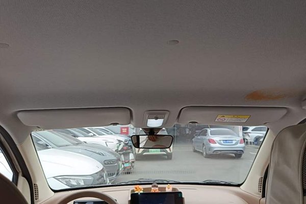 Wuling Hongguang MINIEV 2025, 5200 км, за 8335 USD - фото 21