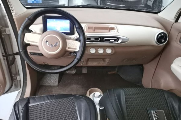 Wuling Hongguang MINIEV 2025, 7900 км, за 6966 USD - фото 12