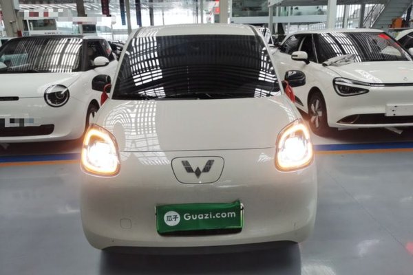 Wuling Hongguang MINIEV 2025, 7900 км, за 6966 USD