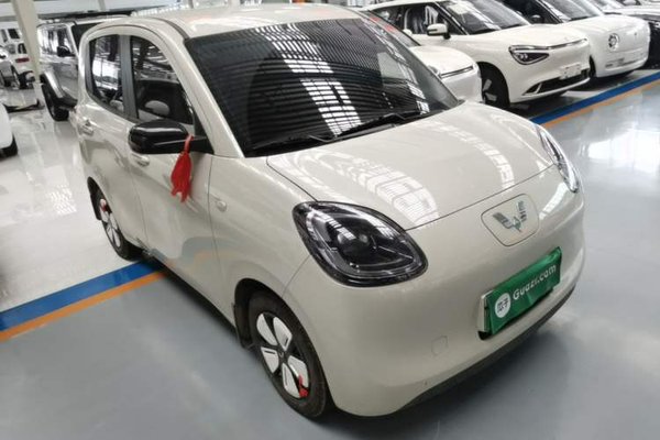 Wuling Hongguang MINIEV 2025, 7900 км, за 6966 USD