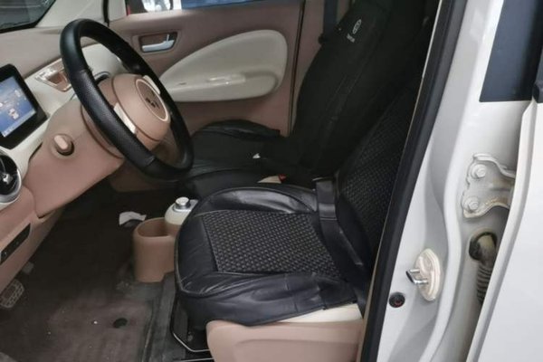 Wuling Hongguang MINIEV 2025, 7900 км, за 6966 USD - фото 17