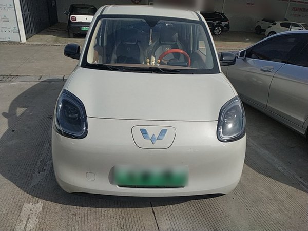 Wuling Hongguang MINIEV 2025, 9300 км, за 7225 USD