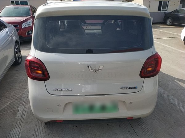 Wuling Hongguang MINIEV 2025, 9300 км, за 7225 USD
