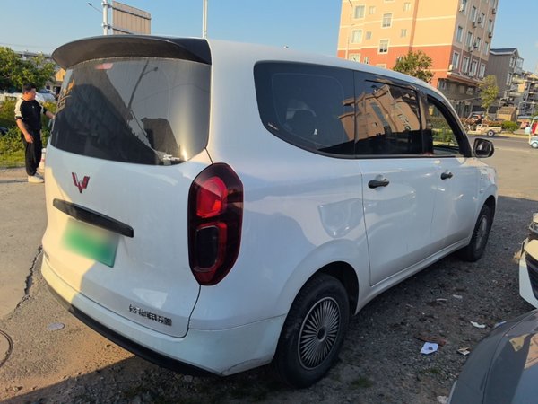 Wuling Hongguang New Energy 2024, 23500 км, за 9500 USD - фото 23