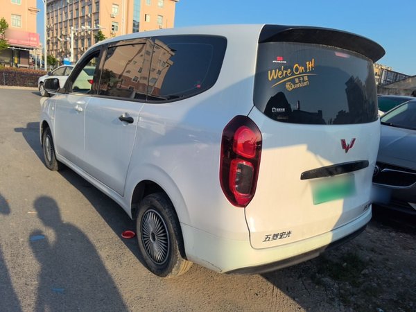Wuling Hongguang New Energy 2024, 23500 км, за 9500 USD - фото 21